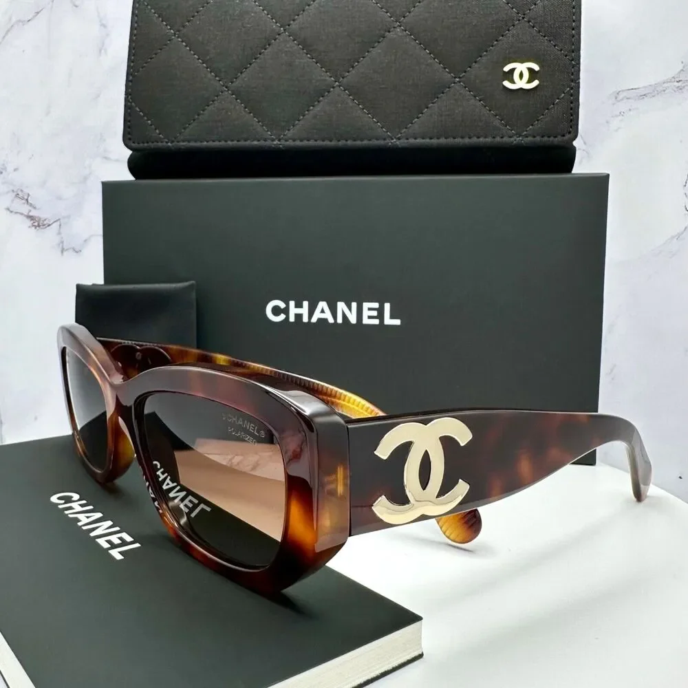 New CHANEL Sunglasses - Picture 8 of 16